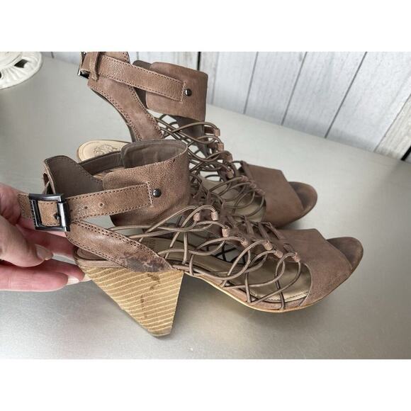 Vince Camuto Leather Caged Strappy Peep Toe Heels Size 10 Brown Gladiator - Picture 3 of 7